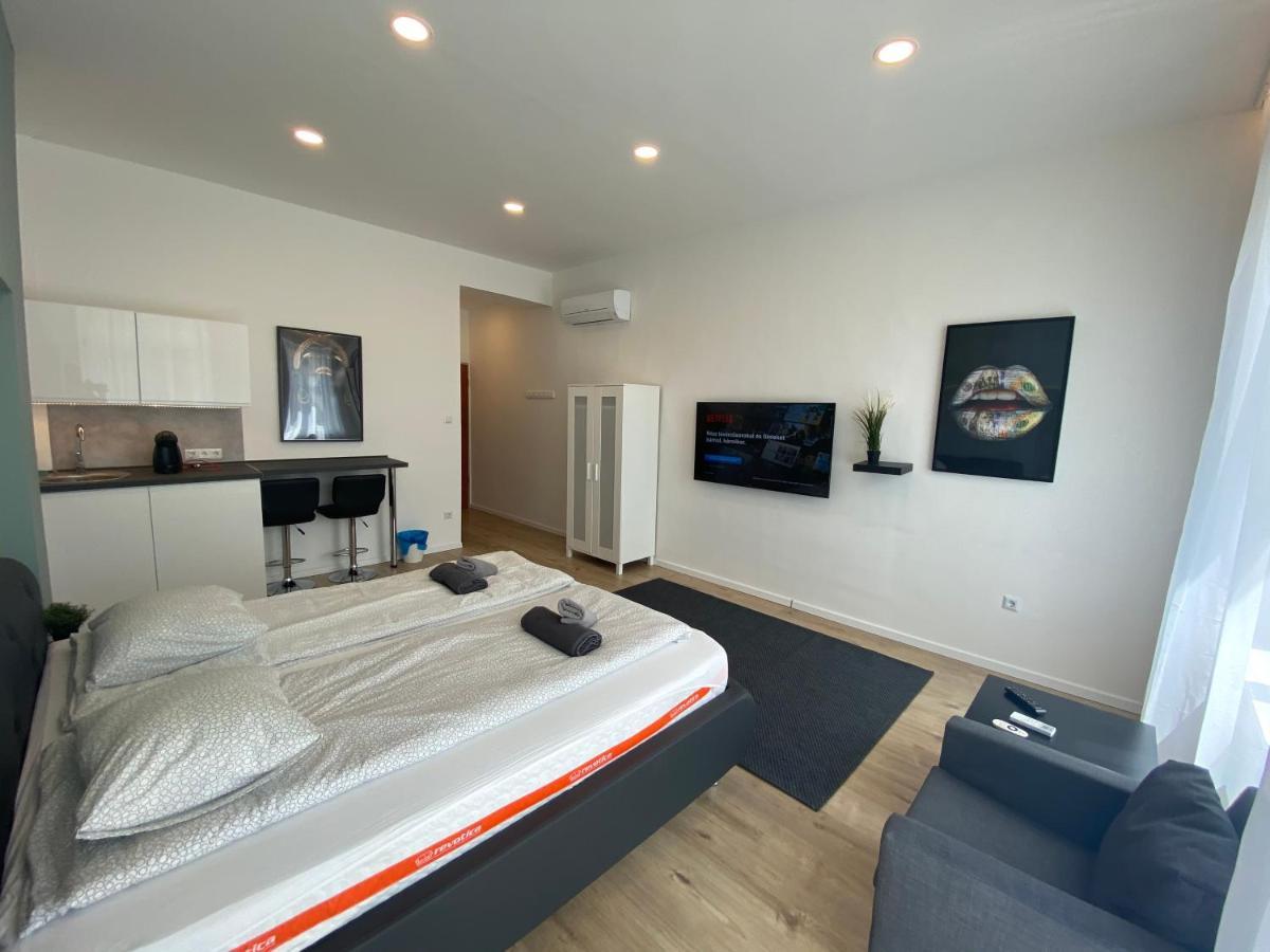 Center Of 3 Apartamento